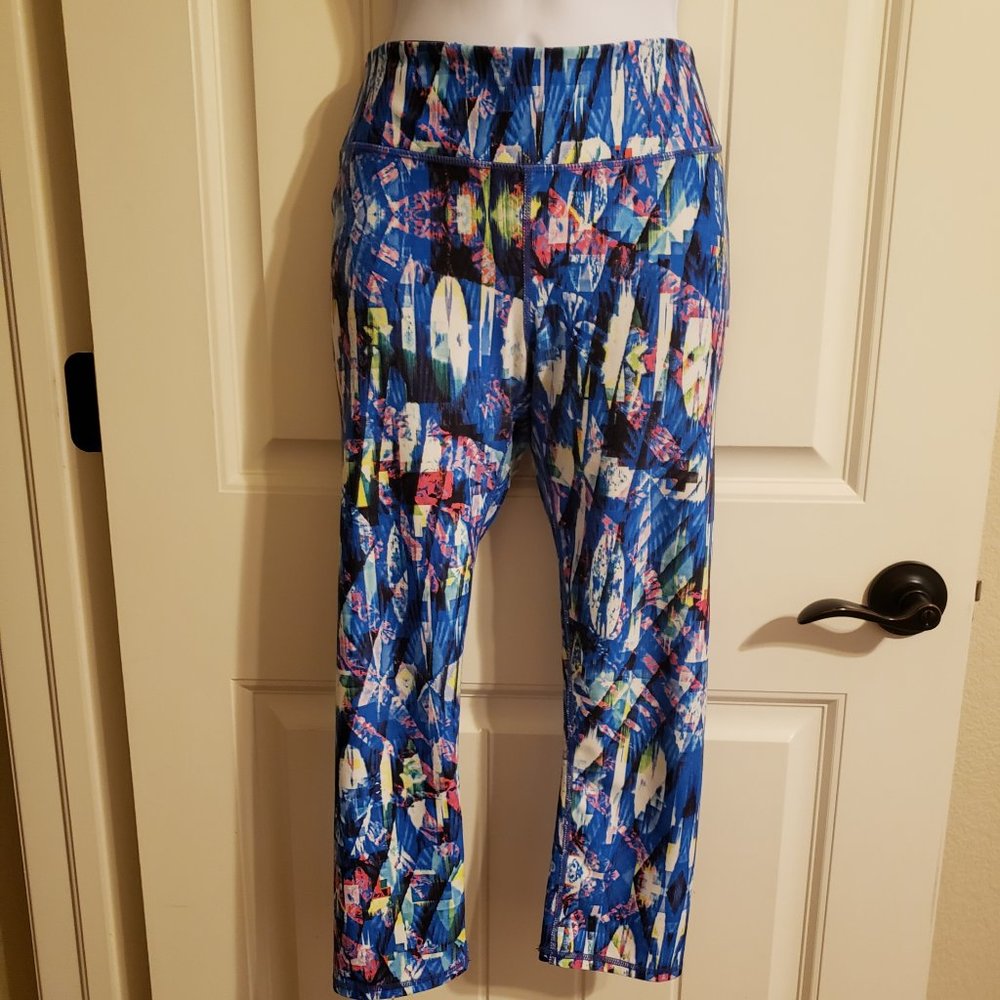 Fabletics Salar Reef Capri Leggings